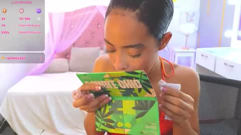 Snapshot of peneelopeecute chatting on 04/24/26, 09:39 peneelopeecute online show from 04/24/26, 09:39