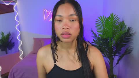 Snapshot of penelope_tay chatting on 01/19/25, 04:01 penelope online show from 01/19/25, 04:01