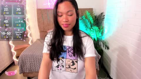 Snapshot of penelope_tay chatting on 02/08/25, 04:36 penelope online show from 02/08/25, 04:36