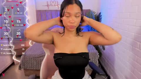 Snapshot of penelope_tay chatting on 03/05/25, 07:27 penelope online show from 03/05/25, 07:27