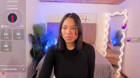 Snapshot of penelope_tay chatting on 03/10/25, 03:45 penelope online show from 03/10/25, 03:45