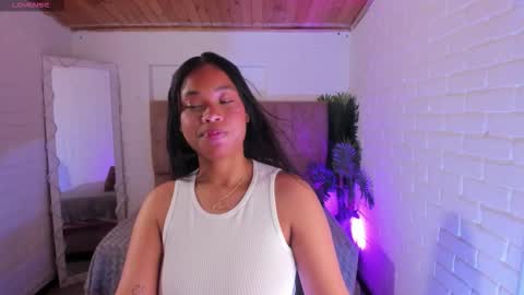 Snapshot of penelope_tay chatting on 09/19/25, 03:08 penelope online show from 09/19/25, 03:08