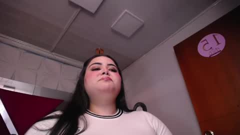 Penelope online show from 04/01/26, 02:23