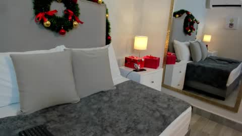 penelopeowenn online show from 11/30/25, 03:10