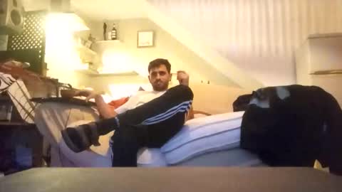 Snapshot of penesvoladores92 chatting on 02/14/26, 03:03 penesvoladores92 online show from 02/14/26, 03:03