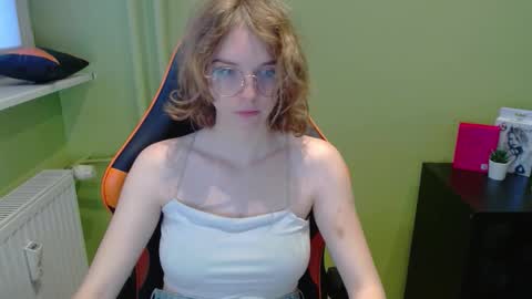 Penny online show from 12/01/25, 07:46