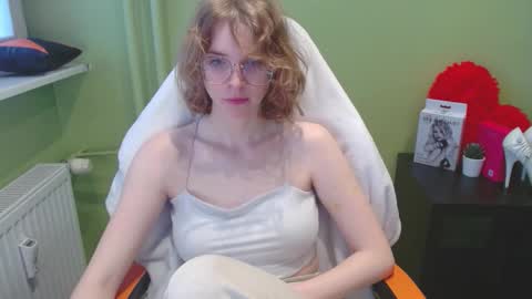 Penny online show from 12/03/25, 08:00