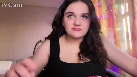 Snapshot of penny_perry chatting on 12/24/24, 12:22 penny_perry online show from 12/24/24, 12:22