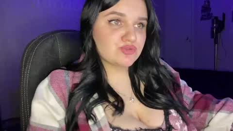 Snapshot of penny_perry chatting on 04/15/26, 07:58 penny_perry online show from 04/15/26, 07:58
