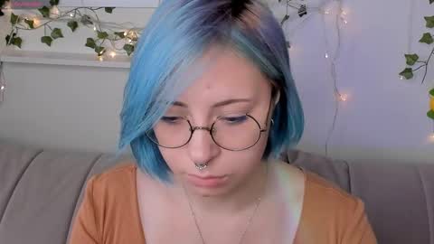 penny online show from 09/19/25, 02:24