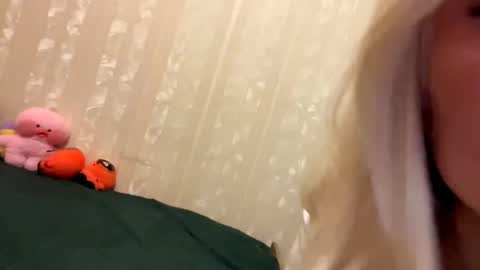 Margot online show from 10/27/25, 02:21