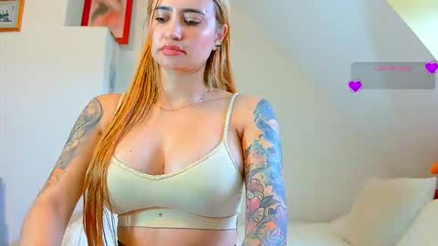 Hi Im Penelope  better vibrations  1111 online show from 03/05/26, 03:08