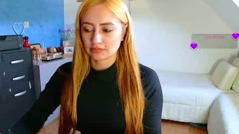 Snapshot of pennyy__ chatting on 03/23/26, 10:30 Hi Im Penelope better vibrations 1111 online show from 03/23/26, 10:30