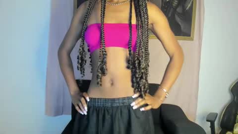   online show from 02/11/25, 11:21