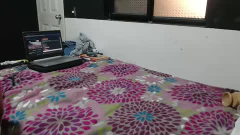 pepe39 online show from 04/08/26, 07:52