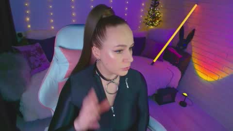 Snapshot of pepper_cat chatting on 03/22/26, 05:27 Dia online show from 03/22/26, 05:27