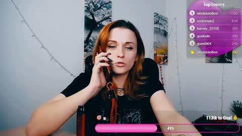 Mia online show from 05/15/26, 07:26