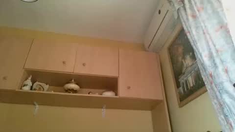 perales_12345 online show from 03/08/26, 05:39