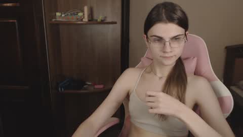 Farida online show from 12/20/24, 12:08