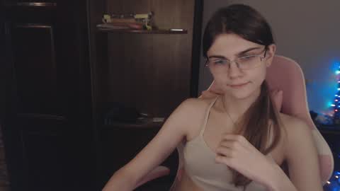 Farida online show from 01/27/25, 12:22