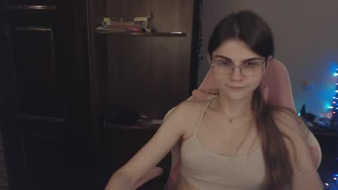 Farida online show from 01/28/25, 12:47