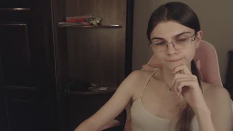 Farida online show from 02/07/25, 07:49