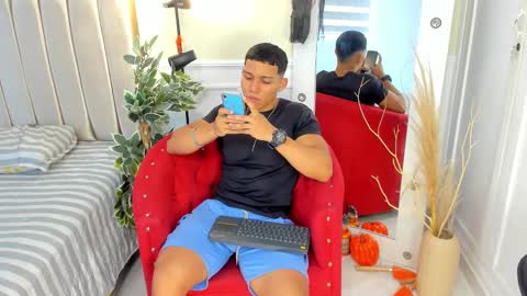 percy_god online show from 10/01/25, 07:09