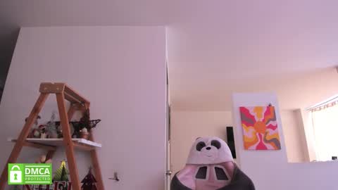 Sarah Ana Banana online show from 12/22/25, 06:16