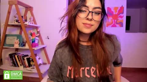 Sarah Ana Banana online show from 03/31/26, 02:35