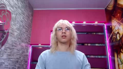 perfectlump online show from 10/18/25, 02:07