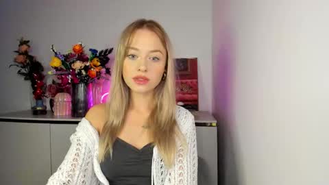 Cindy online show from 11/03/25, 06:25