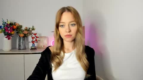Snapshot of perfectxcindy chatting on 04/30/26, 05:36 Cindy online show from 04/30/26, 05:36