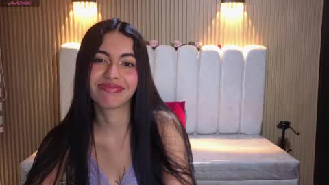 Snapshot of perla_lovely chatting on 04/18/26, 12:09 perla_lovely online show from 04/18/26, 12:09