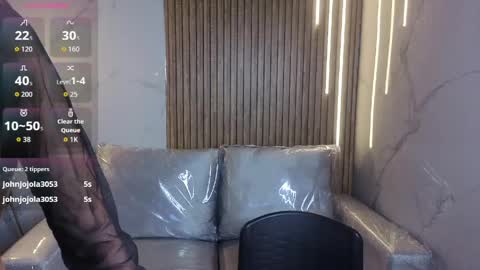 Snapshot of perla_lovely chatting on 06/05/26, 12:00 perla_lovely online show from 06/05/26, 12:00