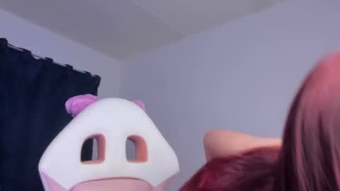 Snapshot of perlaa7 chatting on 12/19/24, 03:07 Perla online show from 12/19/24, 03:07