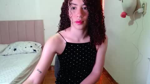 perlaweb_09 online show from 11/13/25, 07:57