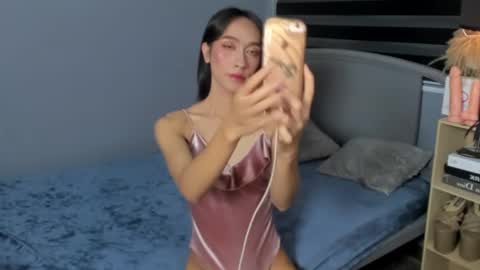 Snapshot of perryperezz chatting on 02/19/25, 02:55 perryperezz online show from 02/19/25, 02:55