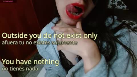 Snapshot of persefone_fire chatting on 09/17/25, 10:17 persefone_fire online show from 09/17/25, 10:17