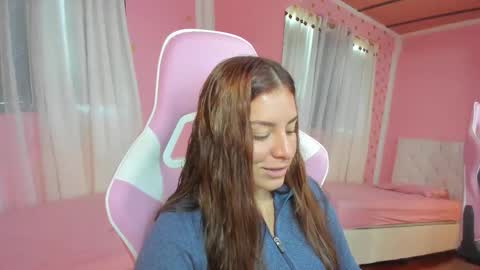 Marie online show from 10/18/25, 02:07