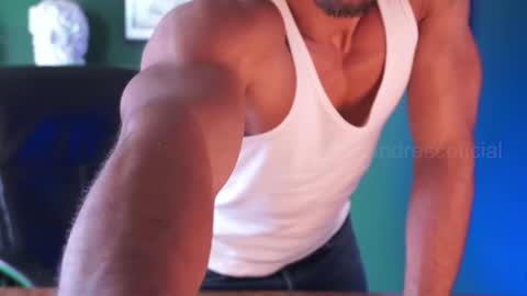 andres    online show from 01/15/25, 07:55