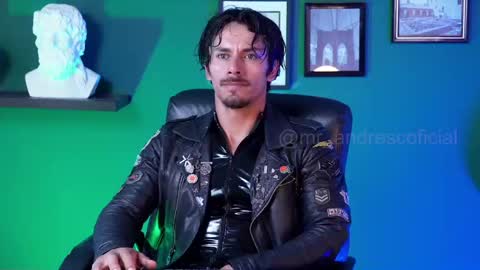 andres    online show from 01/30/25, 04:02