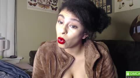 Persephone online show from 02/21/25, 07:23