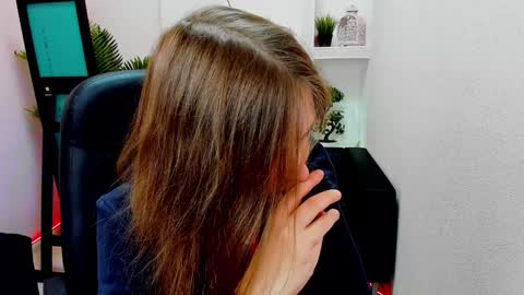 horror flying on the wings of the night.... online show from 01/17/25, 06:36