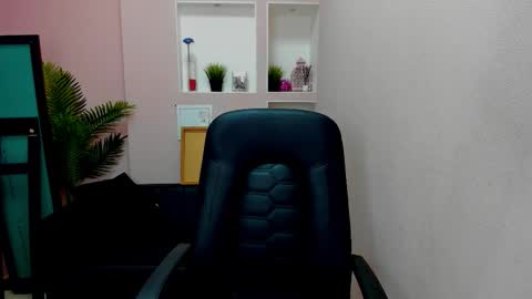 horror flying on the wings of the night.... online show from 11/27/25, 08:33