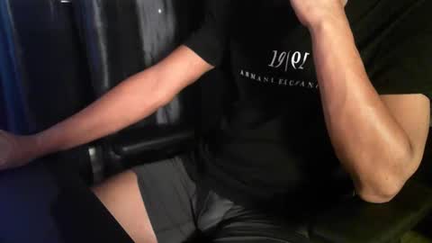 Snapshot of peruvianevil chatting on 04/19/26, 04:56 Lalo x peruvianevil ig peruvianevil online show from 04/19/26, 04:56