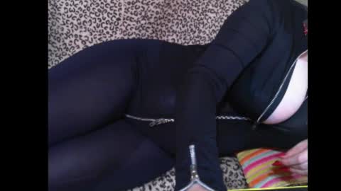 Lady K online show from 02/09/25, 02:38