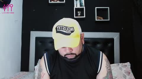 Carlos online show from 02/22/25, 01:44