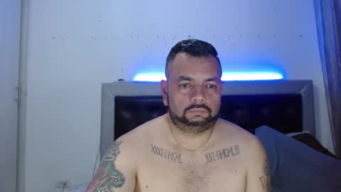 Snapshot of perverseveteranmanxxx chatting on 03/01/26, 01:51 Carlos online show from 03/01/26, 01:51