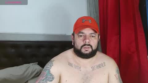 Snapshot of perverseveteranmanxxx chatting on 06/06/26, 12:05 Carlos online show from 06/06/26, 12:05