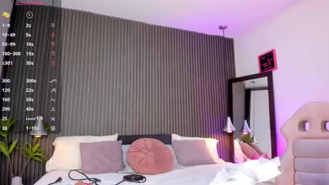 Lizza online show from 03/25/26, 11:49